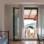 Villa Flisvos